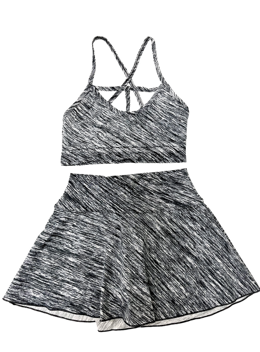Samuga Style Women's Charcoal Heather Cross-Back Sports Bra & Skort Set